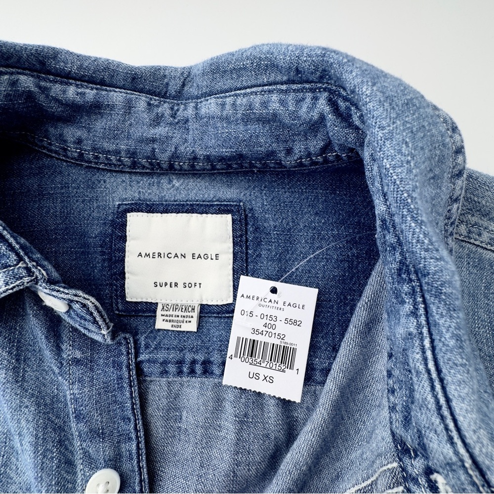 American Eagle Outfitters Blue Denim Button-Down Shirt XS NWT - Picture 2 of 7